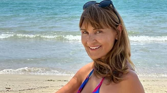 Μάρα Ζαχαρέα | Η ολόσωμη φωτογραφία με μαγιό από την Πάρο- "Κολυμπήσαμε τέλη Οκτώβρη"