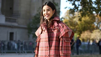 Πώς δεν θα κρυώνεις όταν φοράς καλσόν; | Αυτό είναι το viral hack από το TikTok που πρέπει να δοκιμάσεις