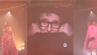 Love brings Love | To show στη μνήμη του Alber Elbaz ήταν το καλύτερο φινάλε για την Paris Fashion Week