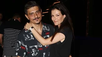 Ιωάννα Μαροσούλη | Στο Καλλιμάρμαρο με κομψό μαύρο κοστούμι η σύζυγος του Δημήτρη Γιαννακόπουλου