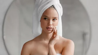 Ξηροδερμία προσώπου | Δεν θα πιστεύεις ποια κοινή συνήθεια προκαλεί την εμφάνισή της