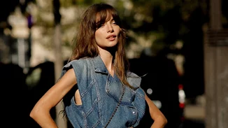 Το βρήκαμε | Αυτό είναι το κομψό άρωμα που φοράνε τώρα όλες οι Γαλλίδες