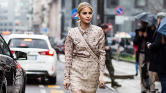 10 ζευγάρια μπότες που ταιριάζουν τέλεια με όλα σου τα φορέματα