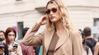 Mocha Mousse | 5 ιδέες μανικιούρ στο πιο κομψό χρώμα του 2025