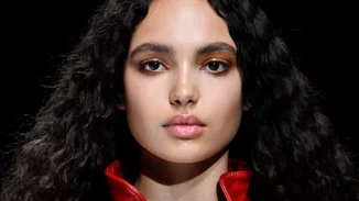 Αφυδατωμένα, ξηρά χείλη από το κρύο; Με αυτά τα lip balms θα δεις αμέσως διαφορά