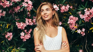 Βαμμένα μαλλιά | Οι πιο εύκολες σπιτικές μάσκες για ενυδάτωση και λάμψη