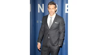 Ryan Reynolds | Εγκαινίασε το λογαριασμό του στο Tik Tok με ένα ξεκαρδιστικό βίντεο