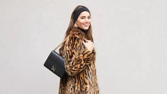 Οι Ελληνίδες celebrities προτείνουν τους πιο chic τρόπους για να φορέσεις μία faux γούνα