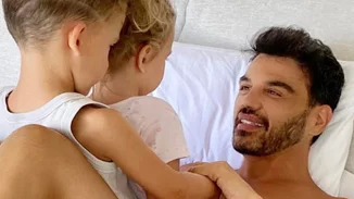 Παντελής Τουτουντζής | "Ξέρω ότι είσαι γκέι πάμε να το συζητήσουμε με τους γονείς μας"