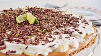 Μπανόφι με έτοιμο καραμελωμένο ζαχαρούχο και λάιμ