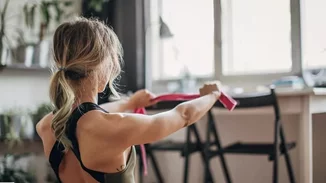 Κυρτοί ώμοι | Οι καλύτερες ασκήσεις για να διορθώσεις τη λάθος στάση σώματος