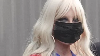 Η Donatella Versace την περίοδο του lockdown κατανόησε τη σημασία της κοινότητας