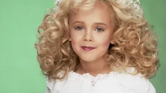 Η τραγική ιστορία της JonBenét Ramsey που συγκλόνισε τον κόσμο έρχεται στη μικρή οθόνη