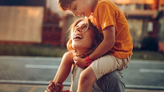 4 πράγματα που λέω από μέσα μου και με βοηθούν να μην φωνάζω στα παιδιά