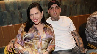 Οι πρώτες δηλώσεις της Έλενας Τσαγκρινού & του DJ Stephan μέσα από το μαιευτήριο | "Γεννήσαμε φυσιολογικά"