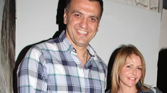 Τζένη Μπαλατσινού | Με athleisure outfit σε βόλτα με τον Βασίλη Κικίλια και τον γιο τους