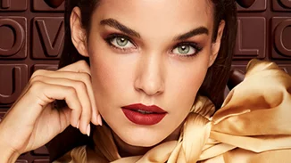 Sweet Affaires | Η πιο απολαυστική Valentine's Day συλλογή μακιγιάζ είναι εμπνευσμένη από τη σοκολάτα