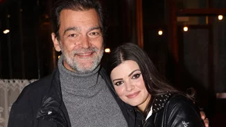 Κωνσταντίνος Καζάκος | Βόλτα στο κέντρο με τα δυο του παιδιά - Η Τζένη είναι μια υπέροχη μεγάλη αδελφή