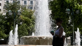 Καιρός | Εως 32 βαθμούς σήμερα η θερμοκρασία - Πού αναμένονται τοπικές μπόρες