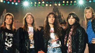 Όταν οι Iron Maiden πήγαν μπουζούκια για να ακούσουν Μανώλη Αγγελόπουλο