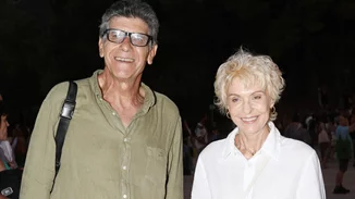 Ναταλία Τσαλίκη & Γιάννης Μπέζος | Με μια σπάνια φωτογραφία αγκαλιασμένοι αποχαιρετούν το καλοκαίρι