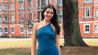 Με αέρα ανανέωσης η Μελίνα Νικολαΐδη | Η επιστροφή στο Λονδίνο