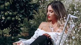 Τα μαγιό της Αθηνάς Οικονομάκου που θα θες να φορέσεις στην παραλία