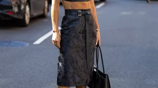 Το νέο dark μανικιούρ που θα κυριαρχήσει το φθινόπωρο