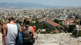 Τι φέρνει η κρίση στη Μέση Ανατολή σε οικονομία, τουρισμό και επιχειρήσεις - Θετικό κρίνεται το πρώτο πεντάμηνο