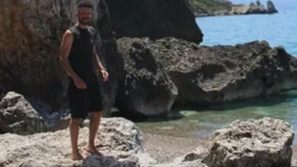 Φολέγανδρος | Ομολόγησε ο 30χρονος - Έριξε το αυτοκίνητο στην πλαγιά και έσπρωξε την 26χρονη στη θάλασσα