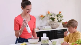 Back to school | 6 υγιεινές συνταγές που μπορείς να κάνεις με ένα ραβδομπλέντερ σε χρόνο dt