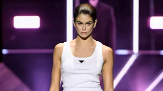 Y2K Trends | Το τοπ-έκπληξη που πρωταγωνιστεί στη μόδα βρίσκεται ήδη στη ντουλάπα σου