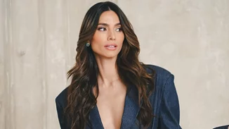 Ηλιάνα Παπαγεωργίου | Το σούπερ οικονομικό σαμπουάν που χρησιμοποιεί για να διατηρεί τα μακριά μαλλιά της υγιή