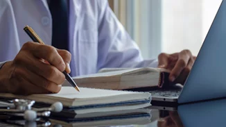 Από τους αρνητές εμβολίου στους αρνητές απογραφής | Η νέα μόδα των ψεκασμένων - Απίστευτες αναρτήσεις στο Τwitter