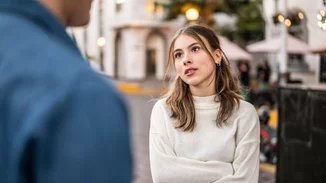 Η κουλτούρα της αγένειας και πώς να ξαναφέρουμε τους καλούς τρόπους στη ζωή μας