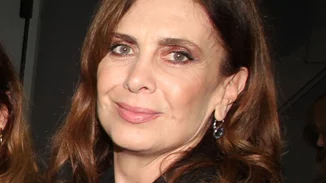 Κατερίνα Διδασκάλου | Με ανδρόγυνο look στα Θεατρικά Βραβεία Κοινού