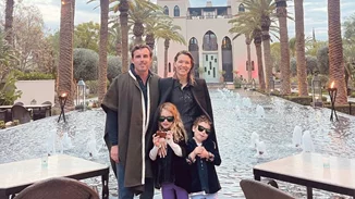 Η Βίκυ Καγιά, ο Ηλίας Κρασσάς και τα παιδιά τους ταξίδεψαν στο Μαρόκο | Το φωτογραφικό άμπλουμ της εξόρμησής τους