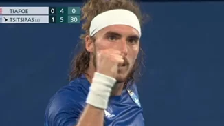 Σαρωτικός ο Τσιτσιπάς | 0-3 τον Σίνερ - Προκρίθηκε στα ημιτελικά του Australian Open