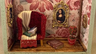 Οι μινιατούρες της Λένας Πάσχου είναι ό,τι πιο μικροσκοπικά κομψό είδαμε