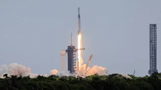 Η SpaceX εκτόξευσε ένα αμερικανικό διαστημικό στρατιωτικό αεροσκάφος