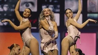 Η μεταμόρφωση της Μπέττυς Μαγγίρα σε... Ματθίλδη | Η δραστική αλλαγή στα μαλλιά της