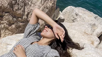 Φυσικά vs χημικά φίλτρα | Η Beauty Director εξηγεί πώς να επιλέξεις το σωστό αντηλιακό για εσένα