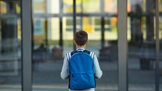 Σχολικός εκφοβισμός | Επιστρέφουν οι πενθήμερες αποβολές μαθητών στα σχολεία