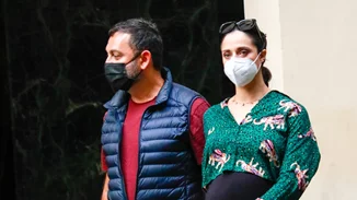 Ευαγγελία Συριοπούλου | Βόλτα με τον Στράτο Πατσατζή στο κέντρο της πόλης λίγο πριν γεννήσει