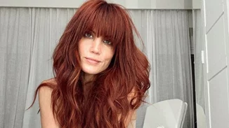 Η Μαίρη Συνατσάκη δοκίμασε τη viral τεχνική για τέλεια φρύδια