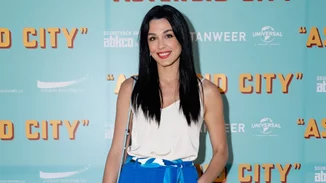 Sneakers σε βραδινή έξοδο; Η Ιωάννα Τριανταφυλλίδου προτείνει τον αλάνθαστο τρόπο για να τα φορέσεις