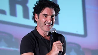 Χριστόφορος Παπακαλιάτης | Σπάνια πλάνα από το καλόγουστο σπίτι του ηθοποιού και σκηνοθέτη (pics,vid)