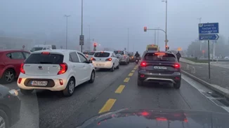 Ομίχλη σκέπασε την Αθήνα - "Προσοχή στην οδήγηση", συνιστά ο Θοδωρής Κολυδάς