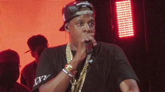 Ο Jay-Z είναι ο μοναδικός ράπερ στη λίστα δισεκατομμυριούχων του "Forbes" του 2023