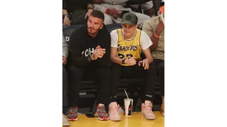 Romeo Beckham | O γιος του David Beckham αντέγραψε το hairstyle του και του μοιάζει απίστευτα πολύ